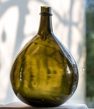 Antike Flasche mundgeblasen