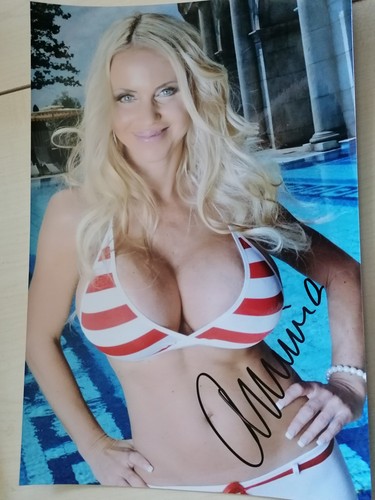 Annina ucatis model - -,