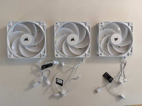 Corsair rs120 argb white - 3x,