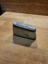 Schnupftabakdose aus