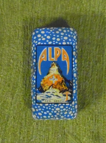 Alte dose blechdose - alpa,