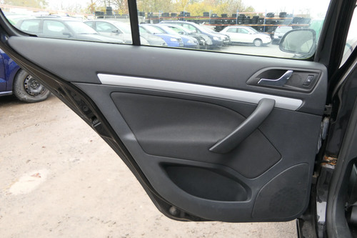 Octavia limousine - 1z,