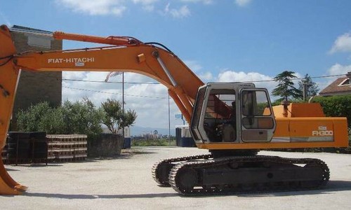 Fiat hitachi 300 t - m,