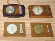 4 x DDR Barometer Thermometer