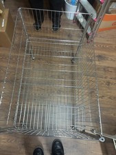 1 x Gitterkorb,Aktionskorb,Wühlkorb Verkaufsständer, ca.90x60cm,mit ROLLEN !!