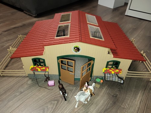 Schleich pferdestall 42195 - pferdestall,