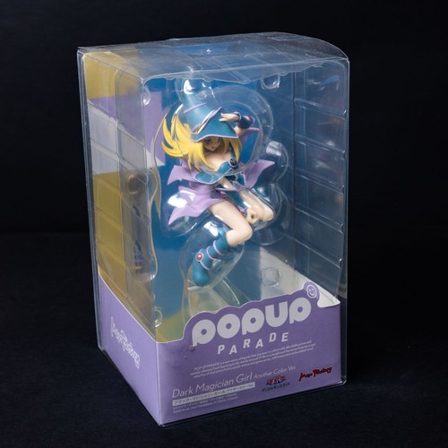 Popup parade vinyl statue - statue,