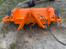 Vorbaukehrmaschine Iseki KS