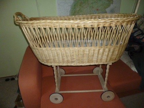 Naturbelassener stubenwagen -  naturbelassener,