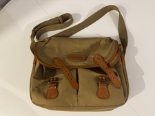 Billingham Kameratasche – Made in England, klassischer Canvas-Leder-Look