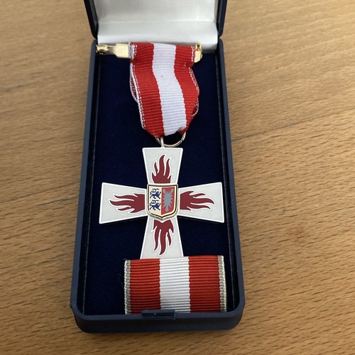 Orden feuerwehr ehrenkreuz - ,