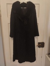 Echtfell Persianer Schwarz Neuwertig Gr. 44/46 Lang