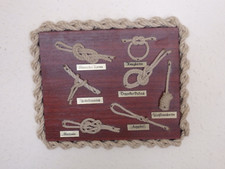 Knotentafel mit Seemannsknoten