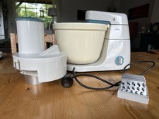 Original Braun KM 31 Küchenmaschine mit viel Zubehör Mixer 