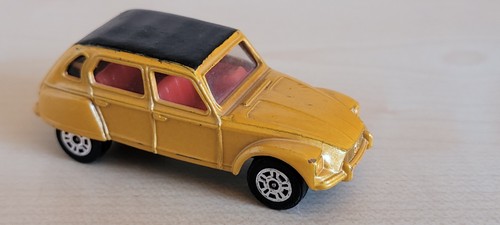 Corgi juniors citroen dyane - corgi,