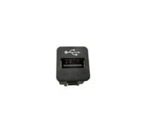 USB Adapter Buchse für BMW F07 5er GT 535i 09-13 3,0i 225KW 9237656