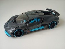 Maisto Bugatti Divo Special Edition - dunkelgrau blau matt Modellauto 1:24
