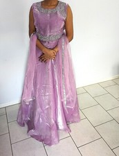 Neues ungetragenes Indisches Lehenga Choli in Universalgröße - Lila - 3 teilig