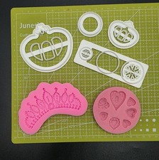 FMM Ausstecher Prinzessin Wagen Krone Herz