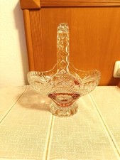 Hingucker: Körbchen Schale