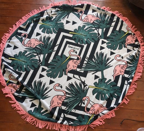 Love island flamingo palme - love,