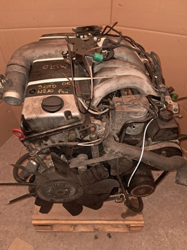 Motor mercedes benz w124 w210 - mercedes-benz,