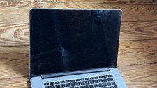 MacBook Pro, 15", 1 TB SSD, 16GB RAM, Intel I7