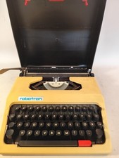 Schreibmaschine robotron S1001 cella Mechanik Reiseschreibmaschine DDR 1985