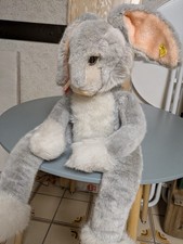 Steiff Hase „Lulac“, ca. 1960er/70er, 67 cm, mit Knopf & gelbem Fähnchen
