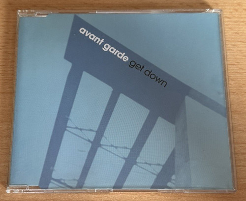 Avant garde get - –,