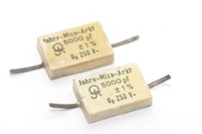 2x Glimmer-Kondensator von R