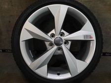 1x Audi A3 8Y Sportback TFSIe
