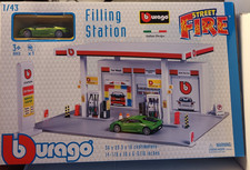 Tankstelle + 1 x Auto -