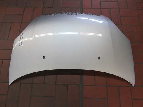 Toyota yaris motorhaube - toyota,