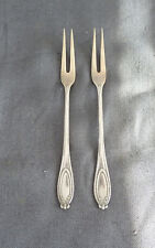 2 Vorlegegabeln   Deetjen   100er  Silberauflage