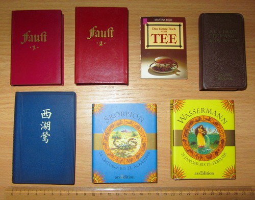 Mini bücher aus - 7,