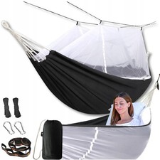 Hängematte mit Moskitonetz