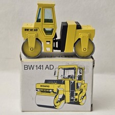 NZG Modell Nr.: 221 - Bomag BW 141 AD Walze TOP in OVP