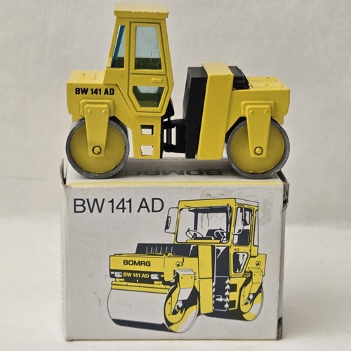 Nzg modell 221 - modell, bw