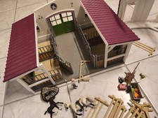 Reiterhof Schleich 42344 mit Stall Pferden gebraucht