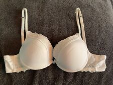 Bügel-BH Skin to Skin, weiß, Gr. 85A, neuwertig