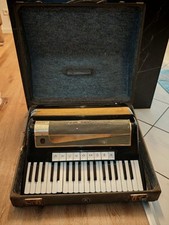 Akkordeon hohner lucia - lucia, iv