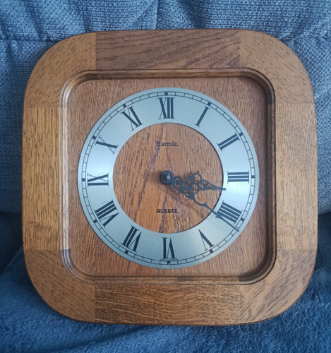 Wanduhr holz eiche quadratisch - wanduhr,