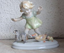 Kleine Porzellanfigur Mädchen mit Katze und 2 Enten Metzler & Ortloff Thüringen