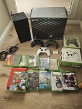 Microsoft Xbox Series x 1TB Spielekonsole - Schwarz, 11 Spiele, 3 Controller