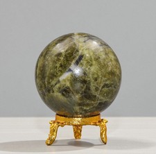 55 mm Vesuvianit Kristall