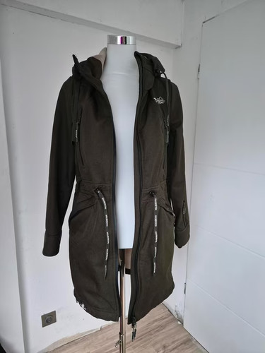 Olivfarbene softshelljacke von - olivfarbene,