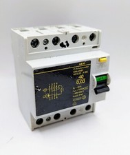 AEG  Elfa VHFI 40/0,03 - 4 SK 40A Fehlerstromschutzschalter