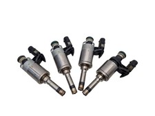 Petrol injector injection