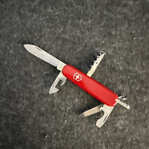 Victorinox schweizer officier - victorinox,
